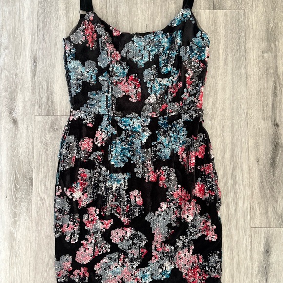 Dress the Population Black and Blue Lindsay Velvet Sheath Floral Mini Dress - Picture 2 of 9